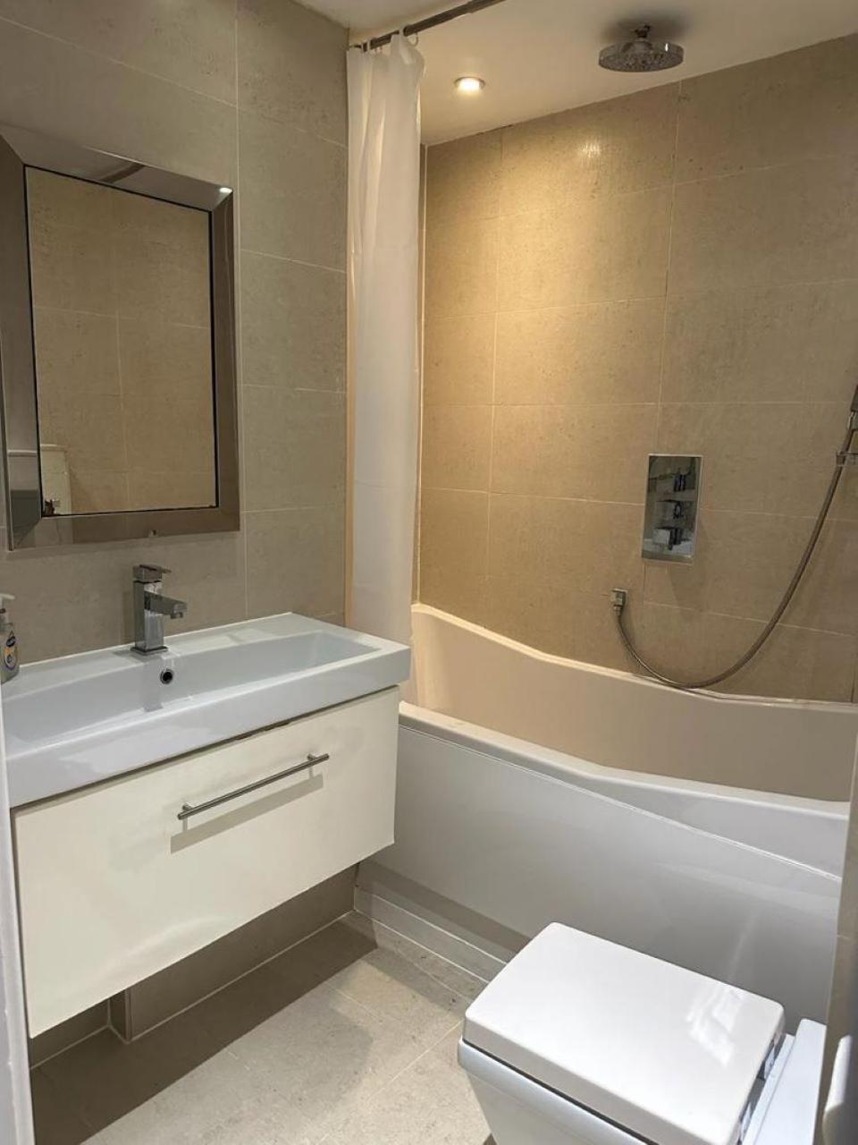 Tottenham Apartments Лондон Экстерьер фото